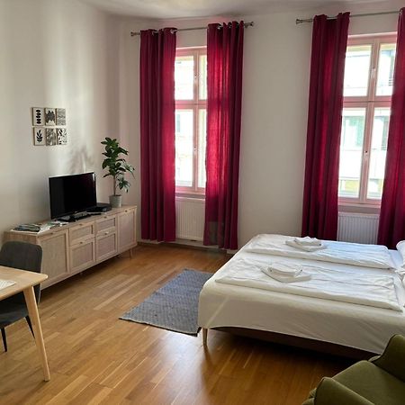 Casa Nostra - Helle Wohnung - Direkt Am Augarten Wiedeń Zewnętrze zdjęcie